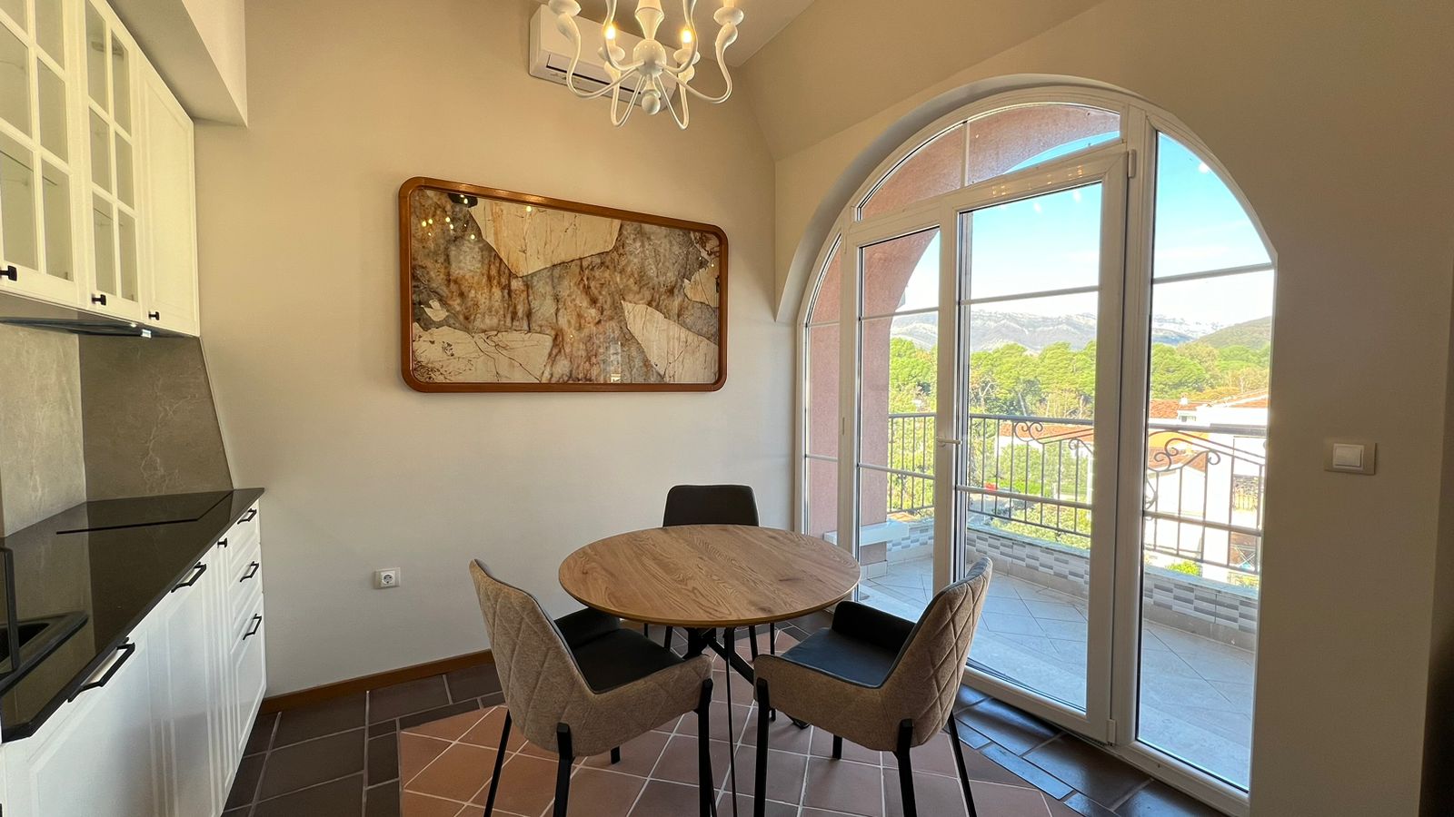 Image of Apartment - 1 Bedrooms - 1 Bathrooms for Sale in Tivat-Tivat-Montenegro, Image 1